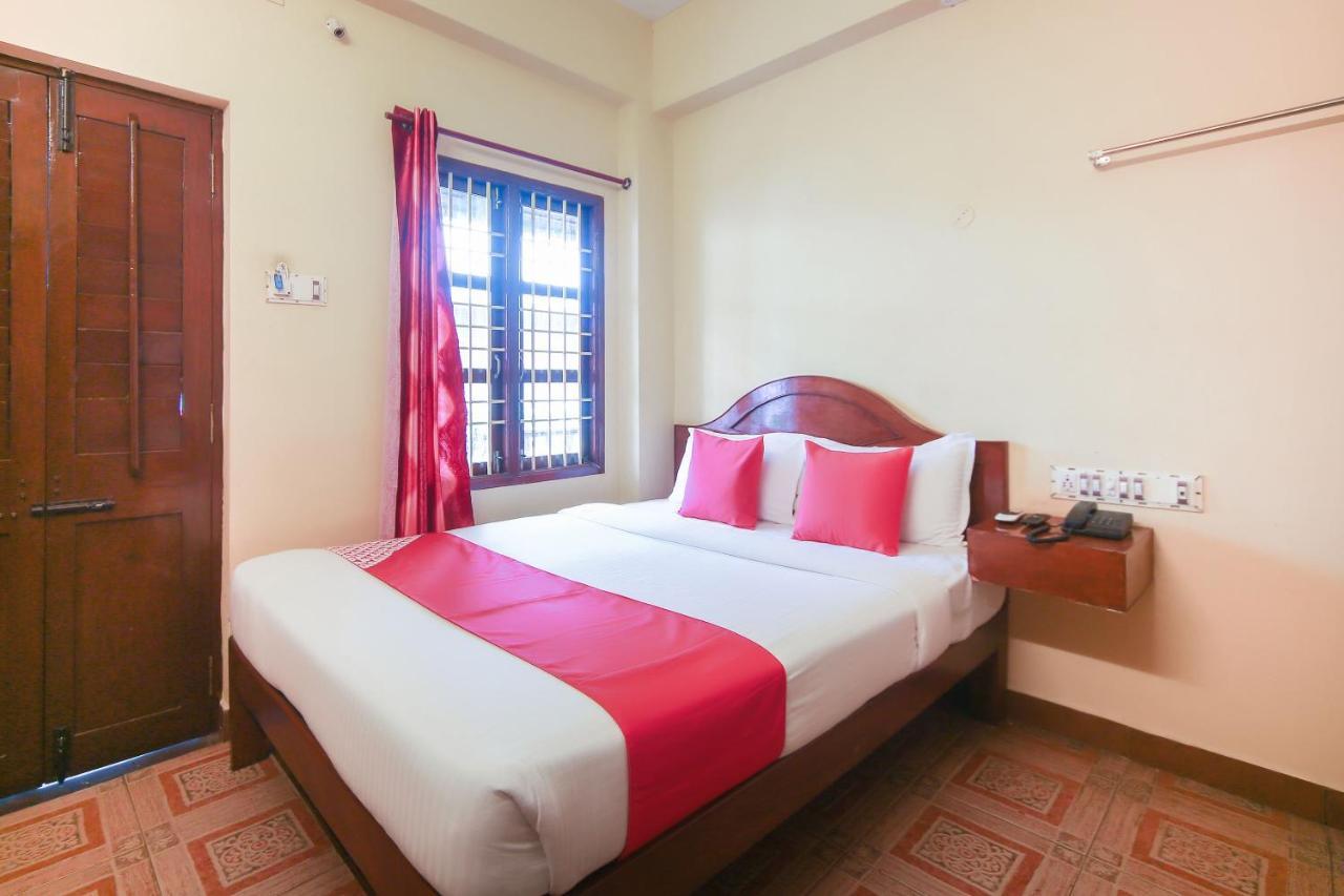 Oyo 23098 Ushama Heritage Guest House بونديتْشيري المظهر الخارجي الصورة