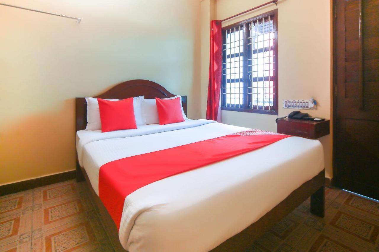 Oyo 23098 Ushama Heritage Guest House بونديتْشيري المظهر الخارجي الصورة