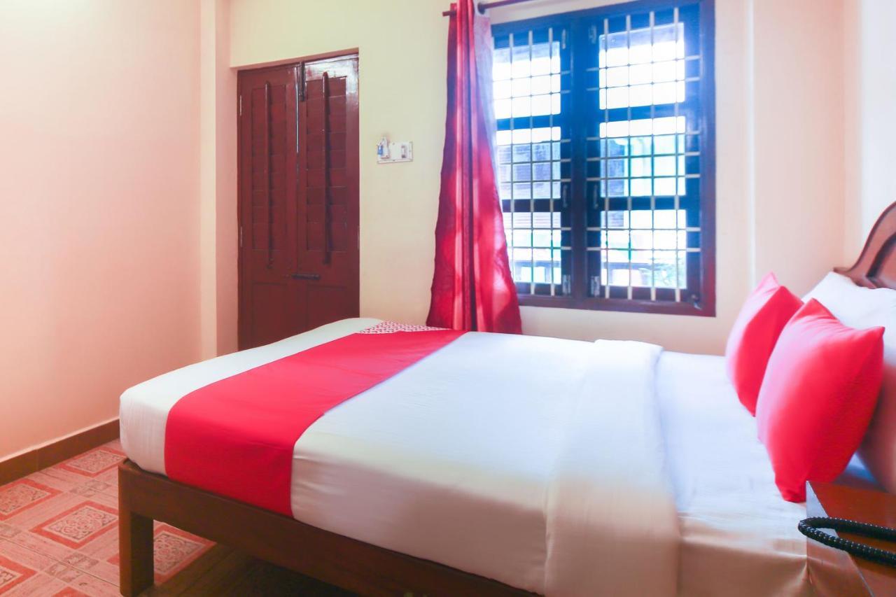 Oyo 23098 Ushama Heritage Guest House بونديتْشيري المظهر الخارجي الصورة